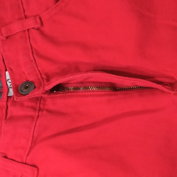 Red denim jeans for men in very good condition. Red color.34x32R - Picture 3 of 7